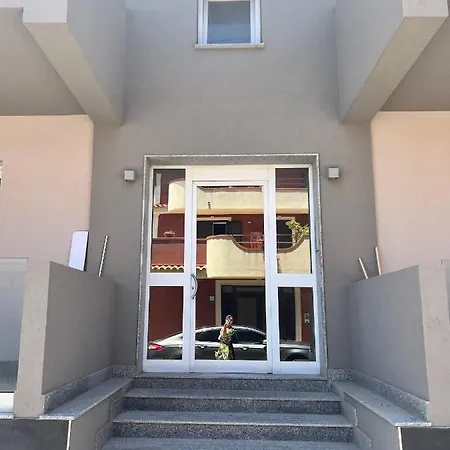Capopassero Apartment *