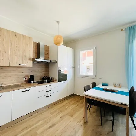 Capopassero Apartment *
